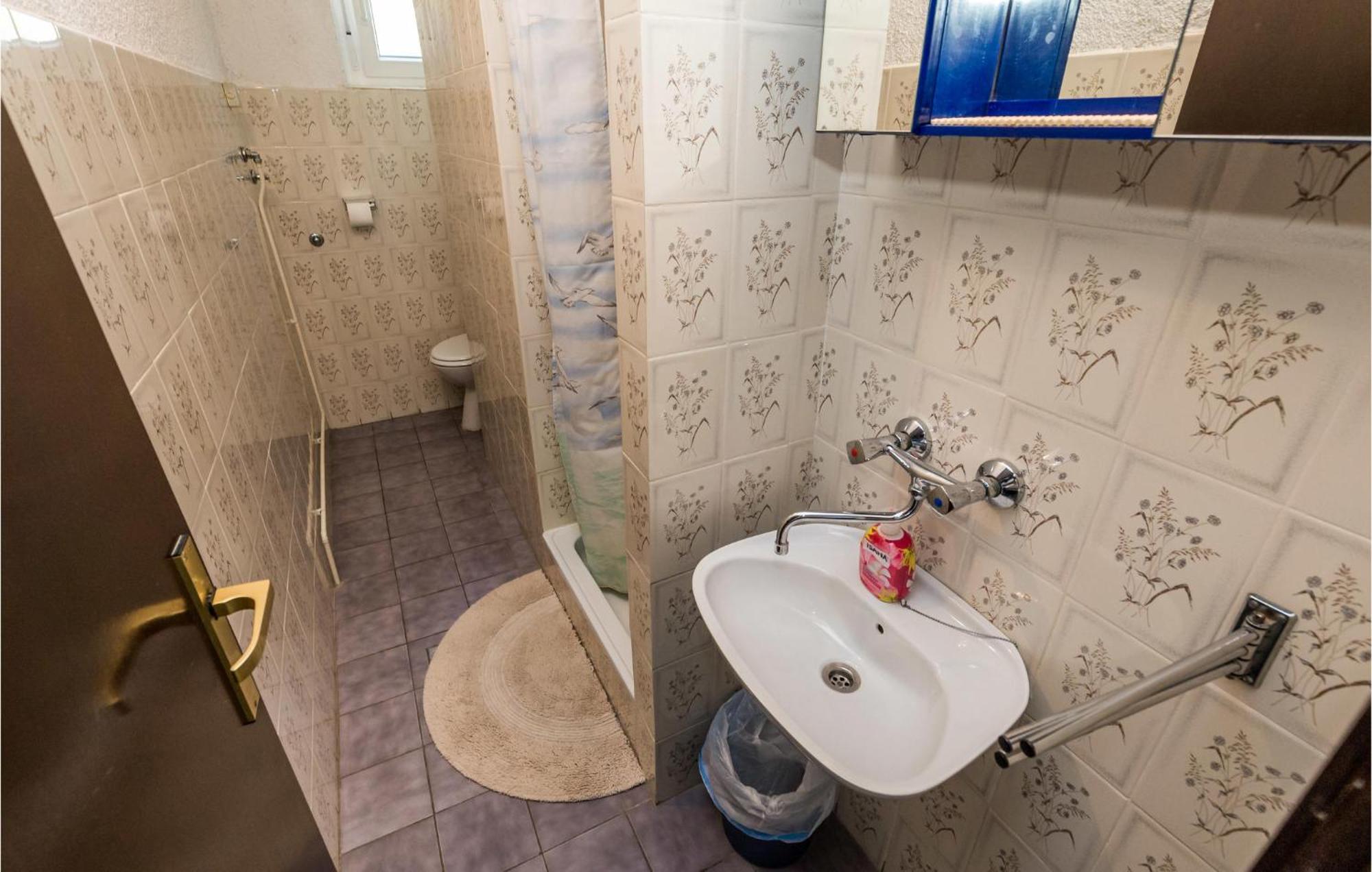 4 Bedroom Awesome Apartment In סווטי יוראי מראה חיצוני תמונה